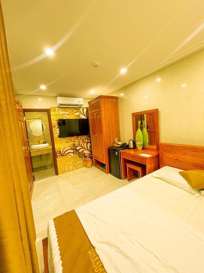 Dragon Hotel Near Dragon Bridge Da Nang Esterno foto